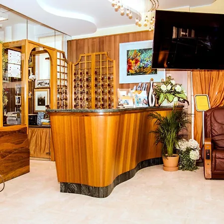 Al Prater Otel Lignano Sabbiadoro