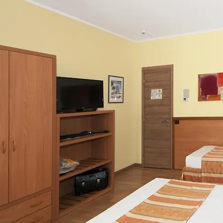 Al Prater Otel 3*